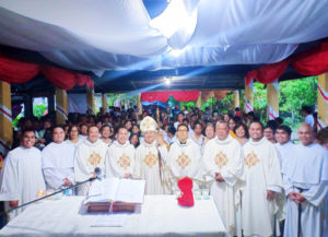 Bishop Renato Mayugba leads the inauguration of the Augustinian Mission in Pallas Valley, Vintar, Ilocos Norte Aug. 28. CONTRIBUTED PHOTO 